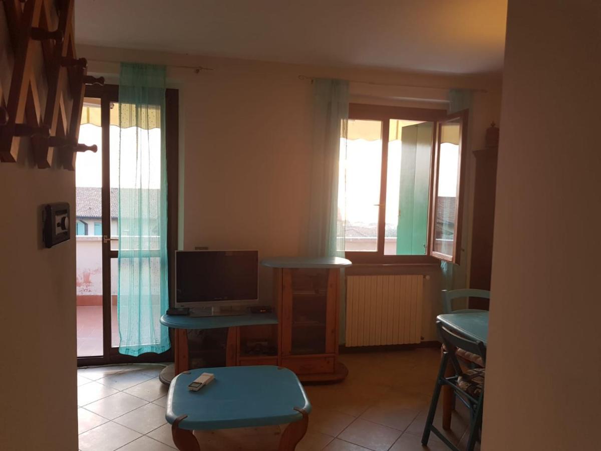 לאזיסה Mahatma Residence Lake View מראה חיצוני תמונה