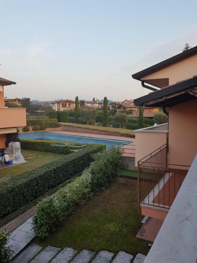 לאזיסה Mahatma Residence Lake View מראה חיצוני תמונה