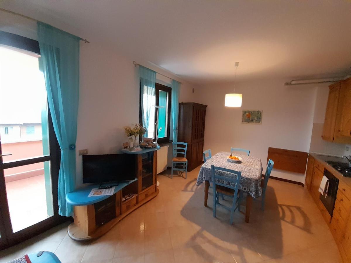 לאזיסה Mahatma Residence Lake View מראה חיצוני תמונה