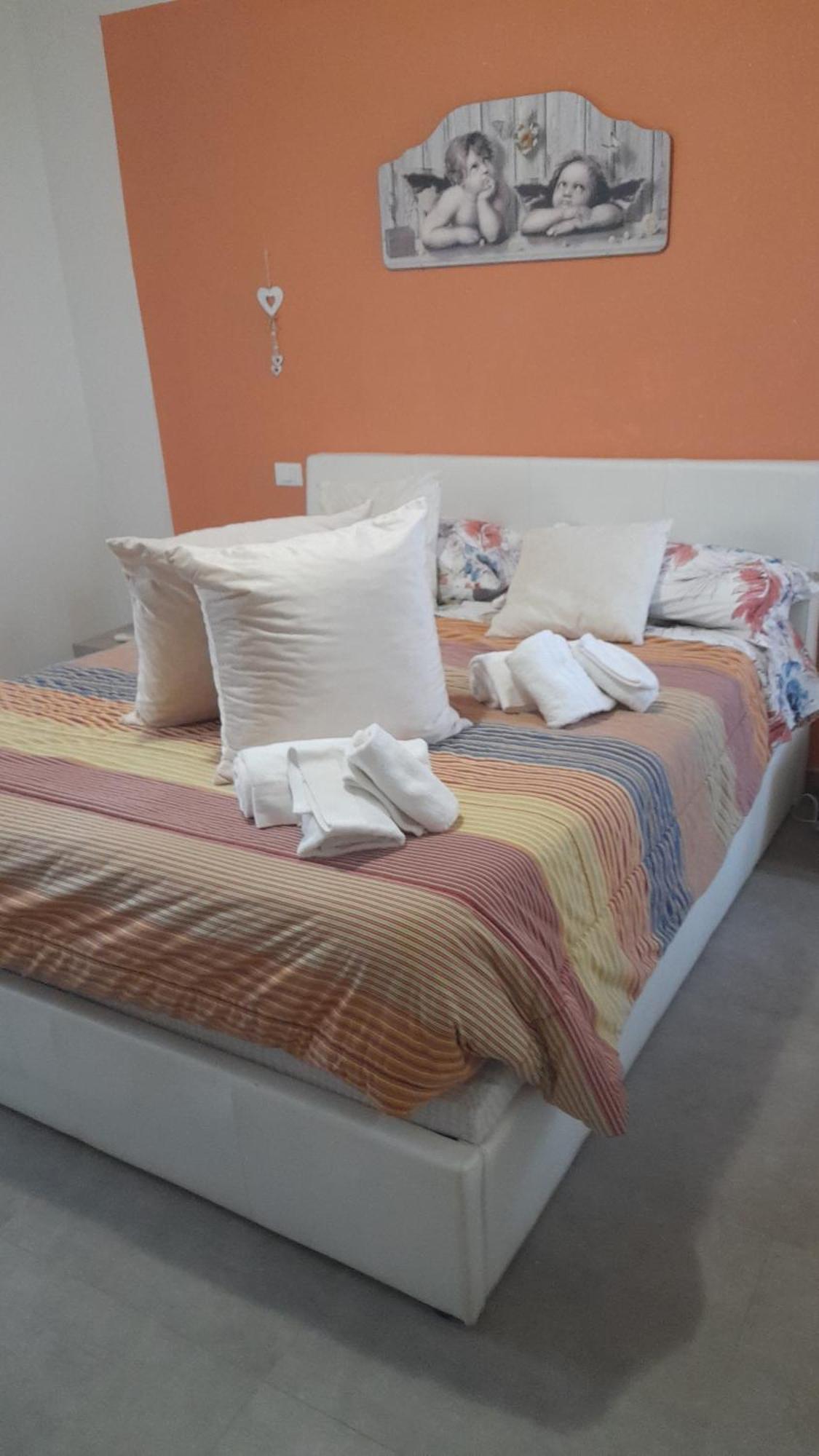 לאזיסה Mahatma Residence Lake View חדר תמונה